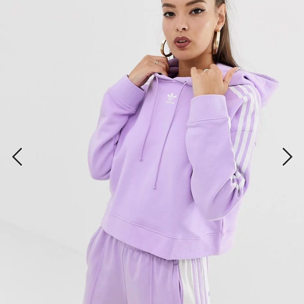 Adidas Adicolor Classic Cropped Hoodie in Lavender (S)